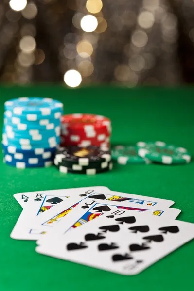 Dadu Online betting interface and live dealer stream on slot rakyat